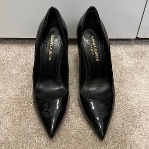 Saint Laurent Pumps Patent Black Leather